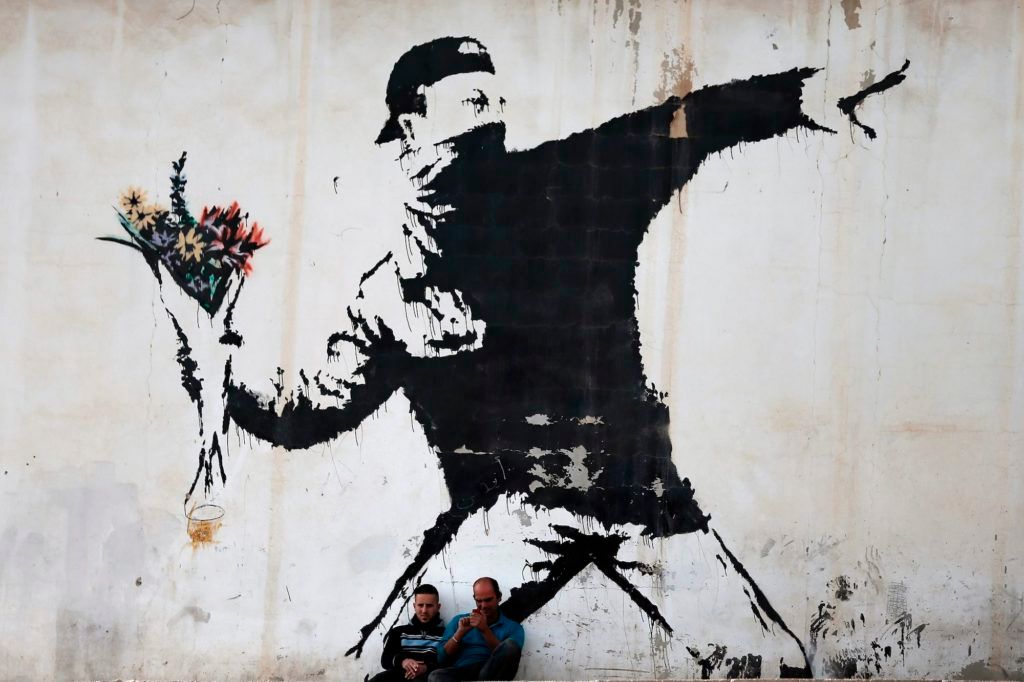 5 revolutionary artists that brought graffiti into the realm of fine art