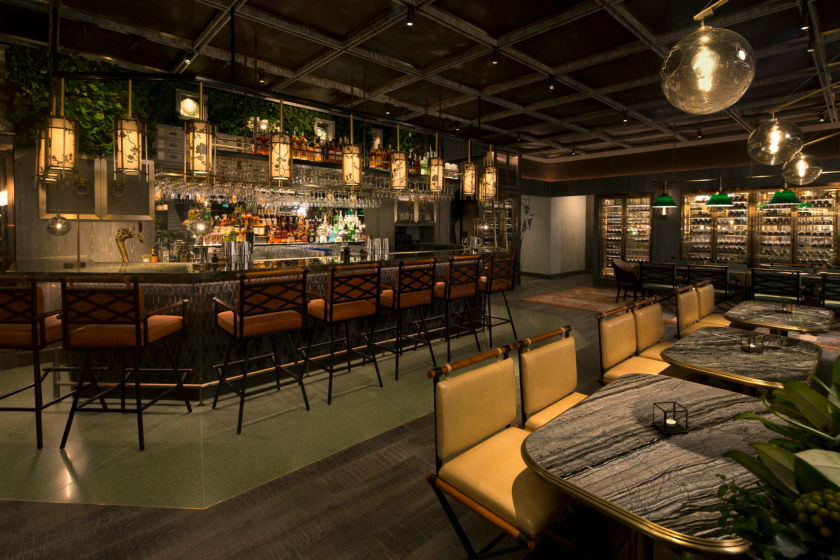 Review: Mott 32 in Marina Bay Sands, Singapore stands out from other ...