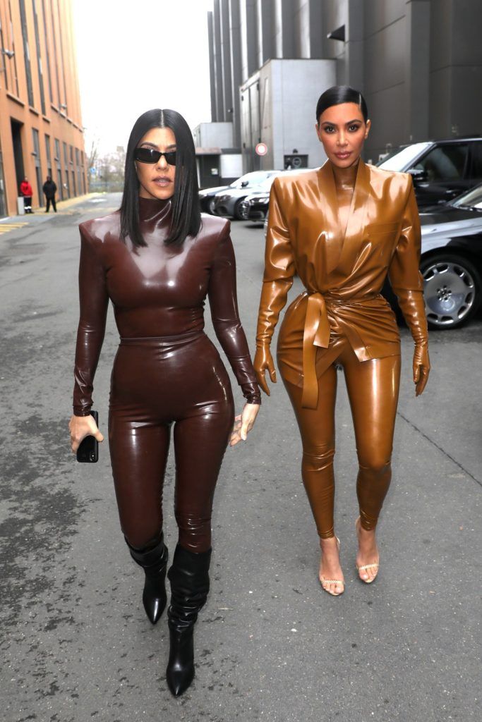 Kourtney and Kim Kardashian (Photo credit: Getty Images)