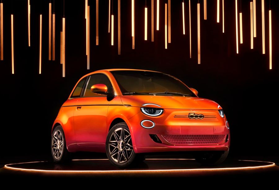 Bulgari and Fiat release a new electric convertible car, the B.500 by