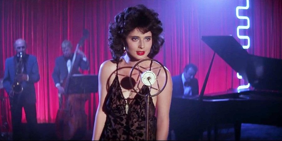 Blue Velvet is one of David Lynch's cinematic masterpieces. (Photo credit: De Laurentiis Entertainment Group)