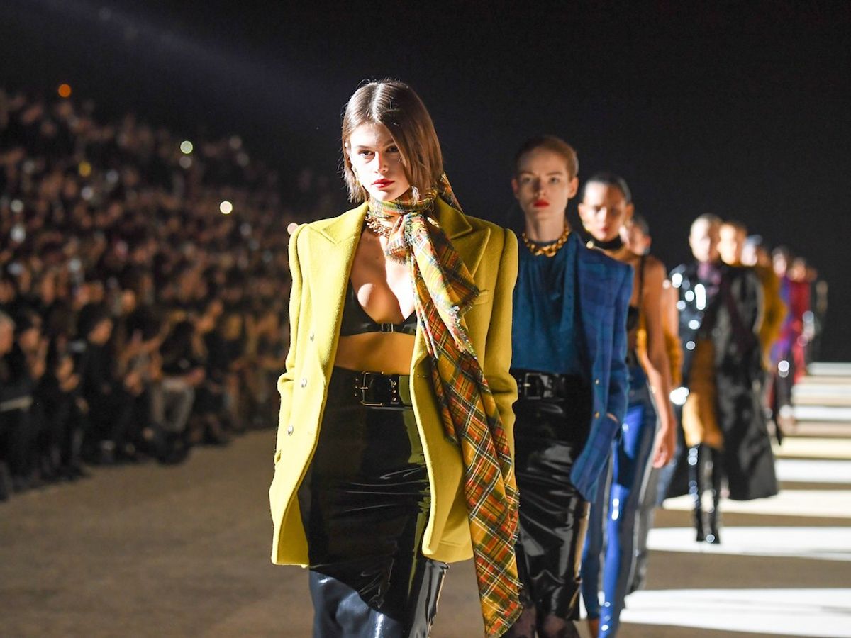 Louis Vuitton F/W 2020/2021 Paris Fashion Week Runway Show- Front Row