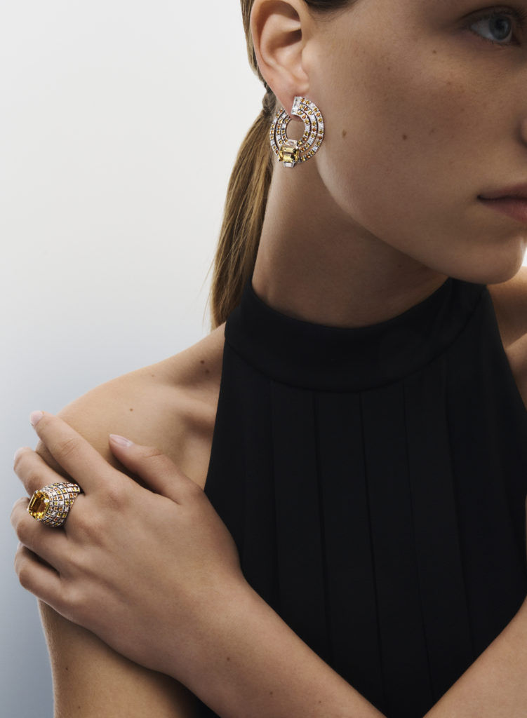 Louis Vuitton Stellar Times Planète Bleue emerald and diamond earrings