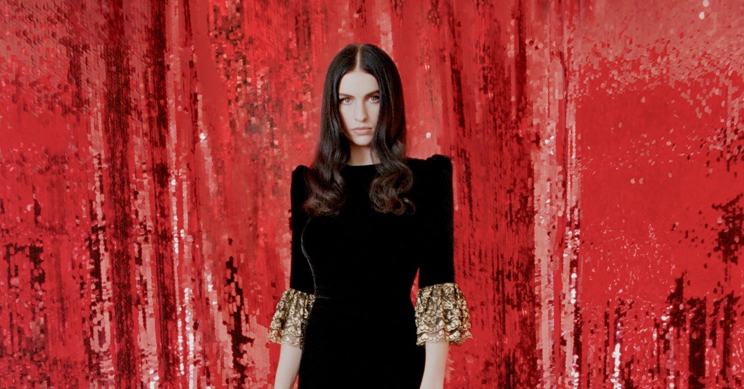 Need a last-minute Christmas party look? Try these festive velvet dresses