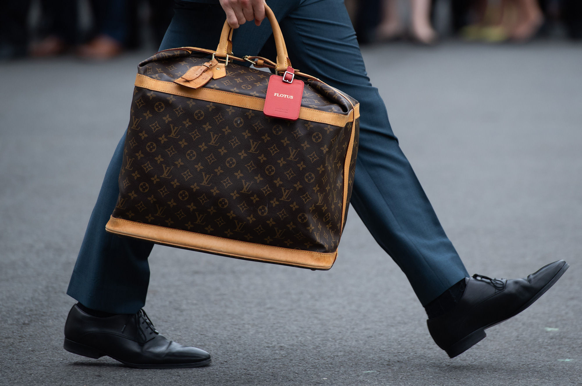 World map reveals the world's favourite fashion brands - and Louis Vuitton  is top