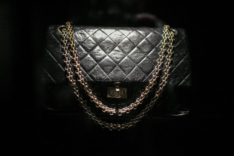 Chanel COCO Paris logo bag Silvery Cloth ref.211843 - Joli Closet
