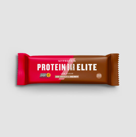 Myprotein Protein Bar Elite in dark chocolate berry