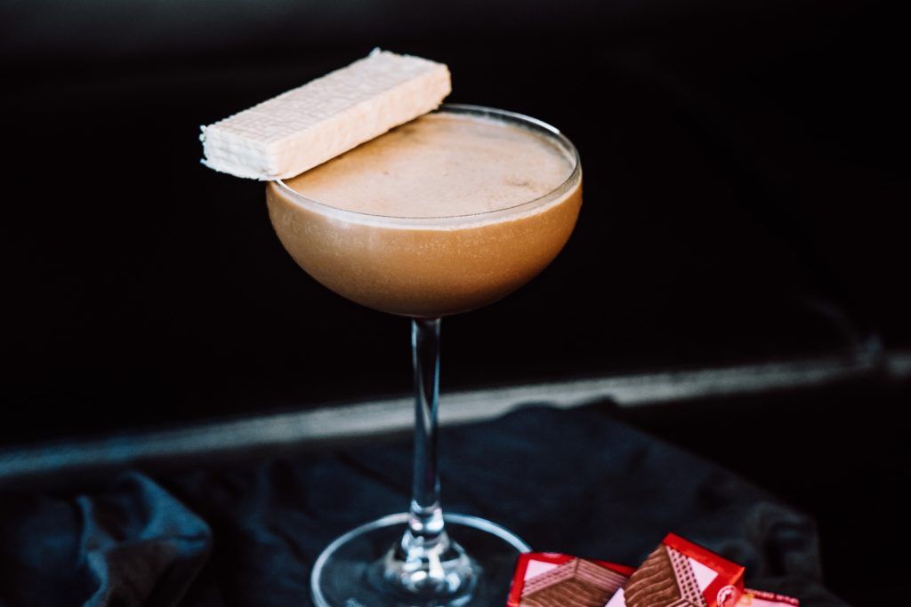 How to make a Nes-Lo Martini, according to local bar Ah Sam Cold Drink Stall