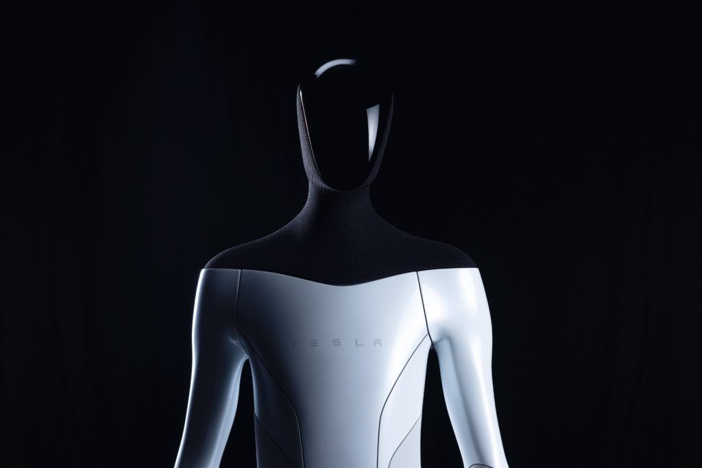 Elon Musk reveals plans to unleash a humanoid Tesla Bot on us by 2022