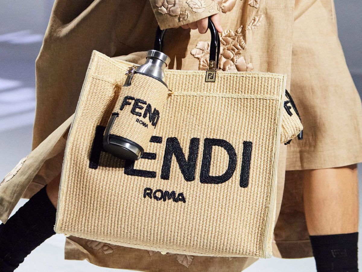 https://images.lifestyleasia.com/wp-content/uploads/sites/6/2021/08/23170408/Fendi-Water-Bottle-1200x900.jpg