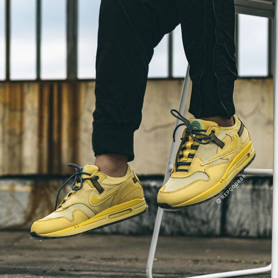 travis scott air max 1 lemon