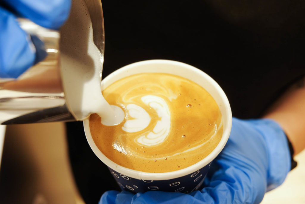 The De'Longhi Coffee Lounge is an aromatic experience you won't want to miss