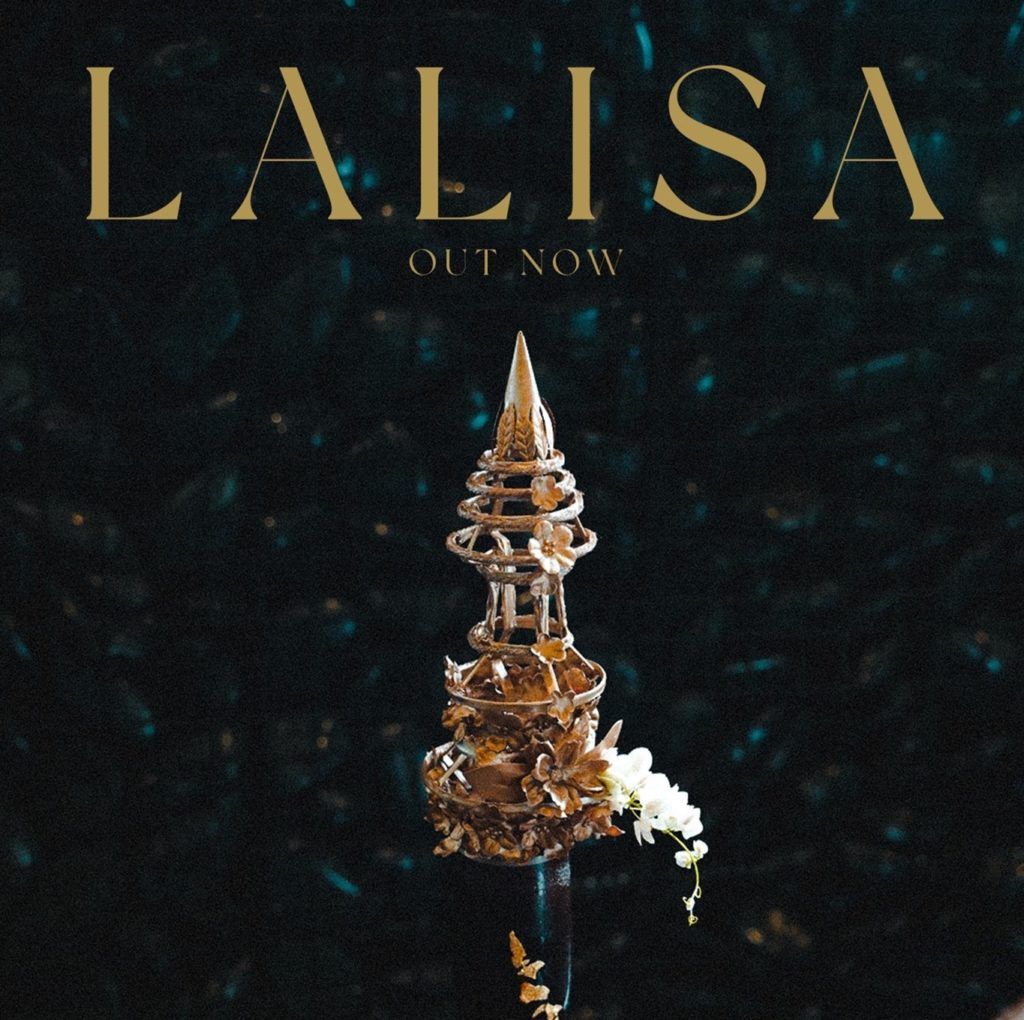 This Chiang Mai café is serving LALISA Coffee that’s inspired by Lisa’s Thai costume