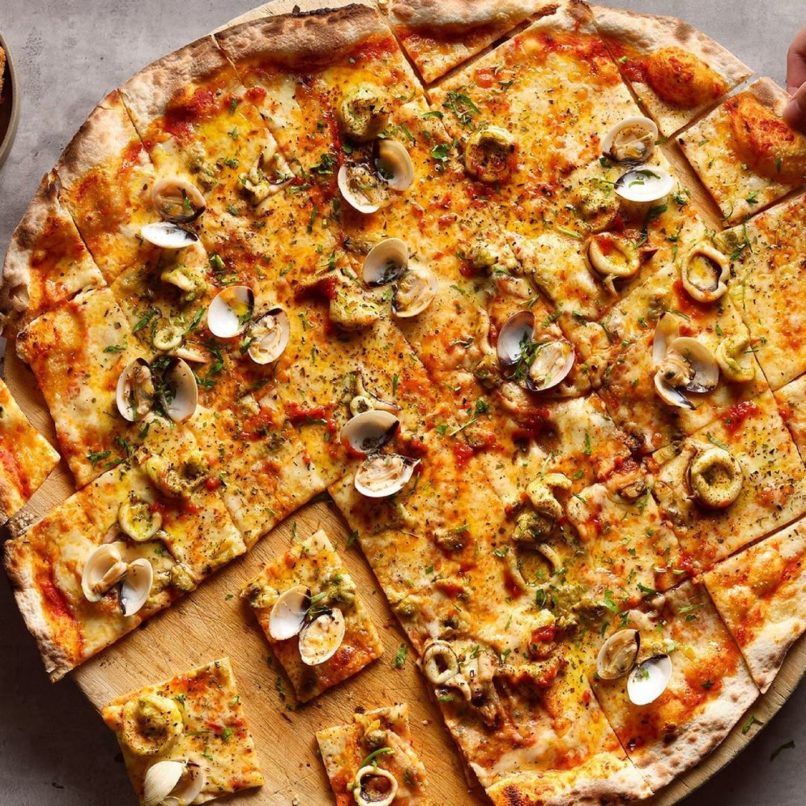 Les Amis Group to showcase hawkers at their new Cluny Food Court