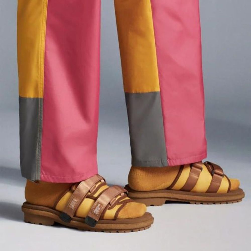 indoor japanese shoes