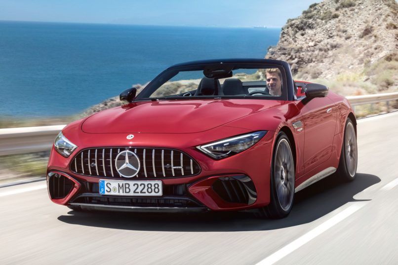 Mercedes-Benz New Zealand - The long, curved bonnet of the Mercedes-AMG GT  C Roadster contrasts seductively with its top-down feature. Experience the  next level in open-top driving.