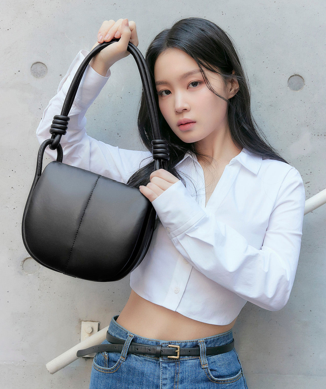 CHARLES & KEITH launches the Luna bag, and Lee Hi is already a fan