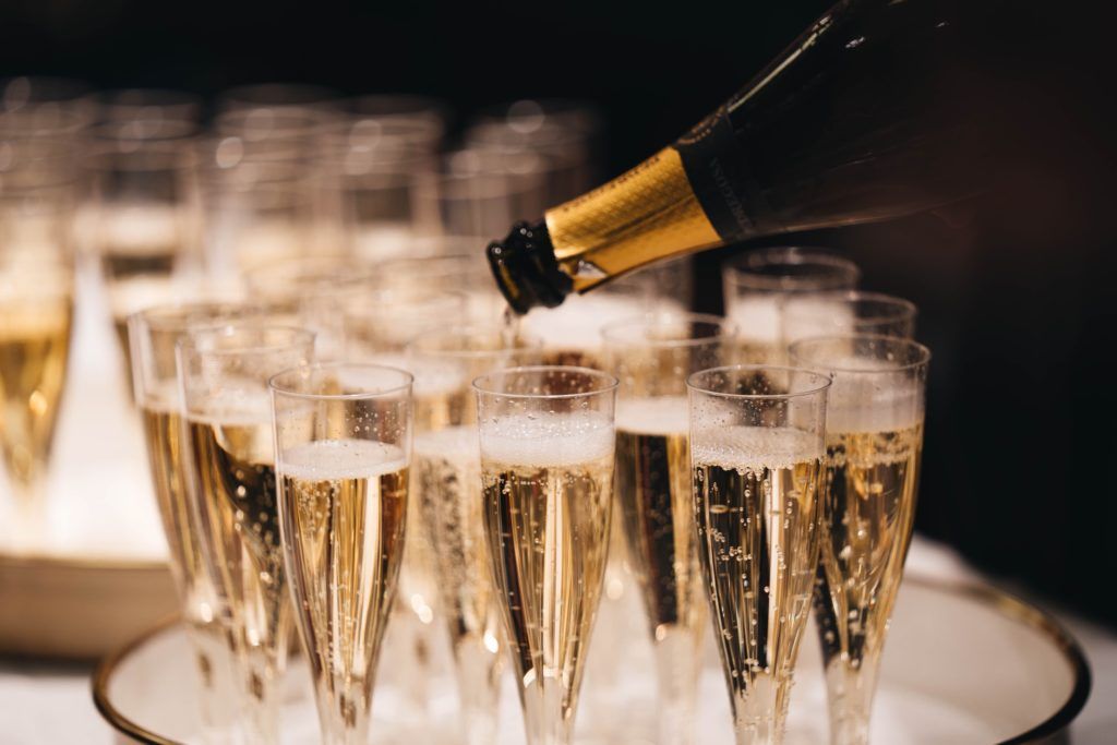Bored of mulled wine? Here are 5 other alcoholic drinks that can be served warm this Christmas