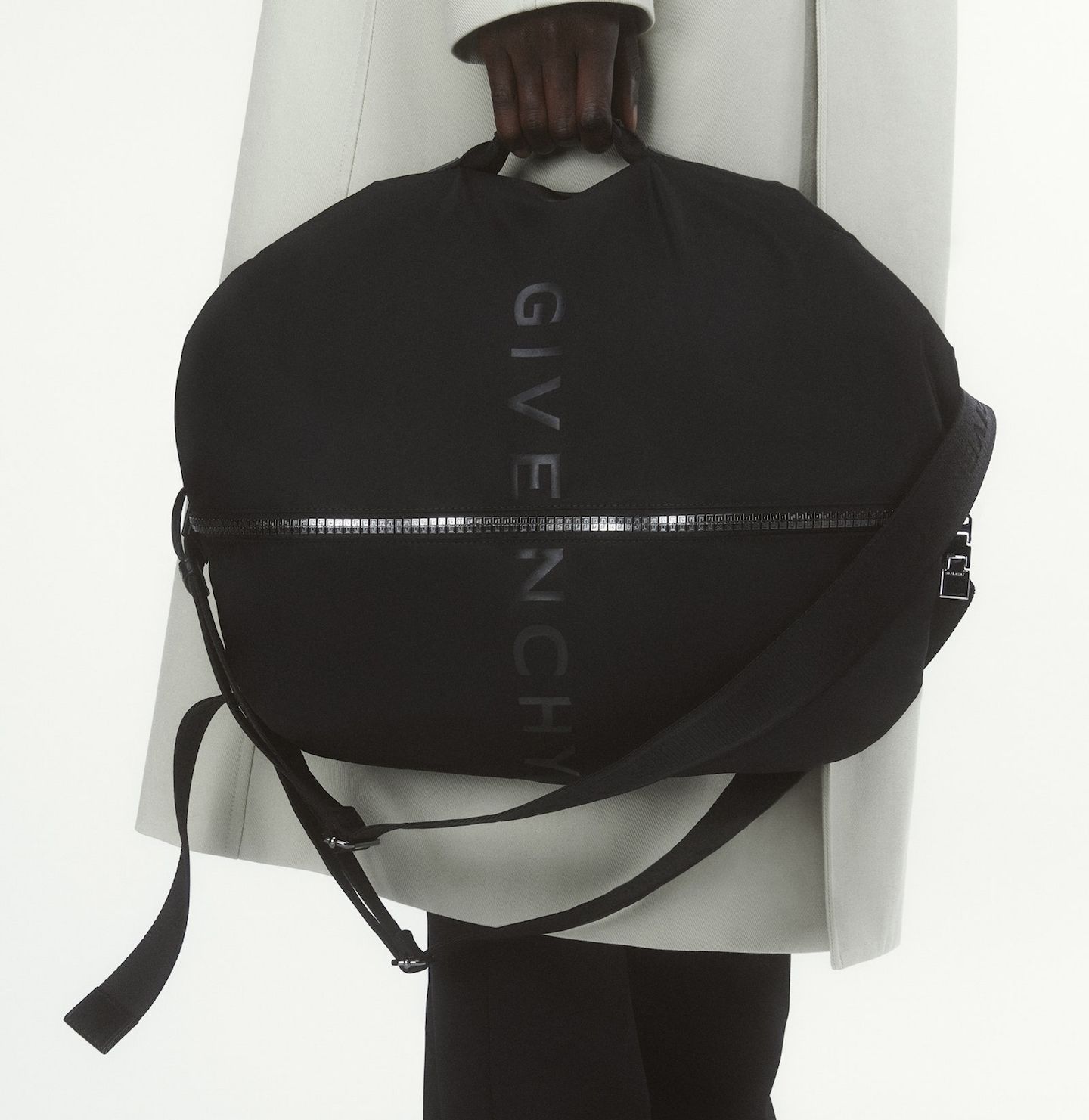 The Antigona Sport bag (Photo credit: Givenchy)