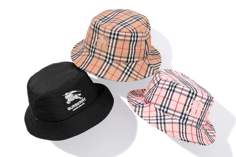 Arriba 52+ imagen burberry x supreme bucket hat