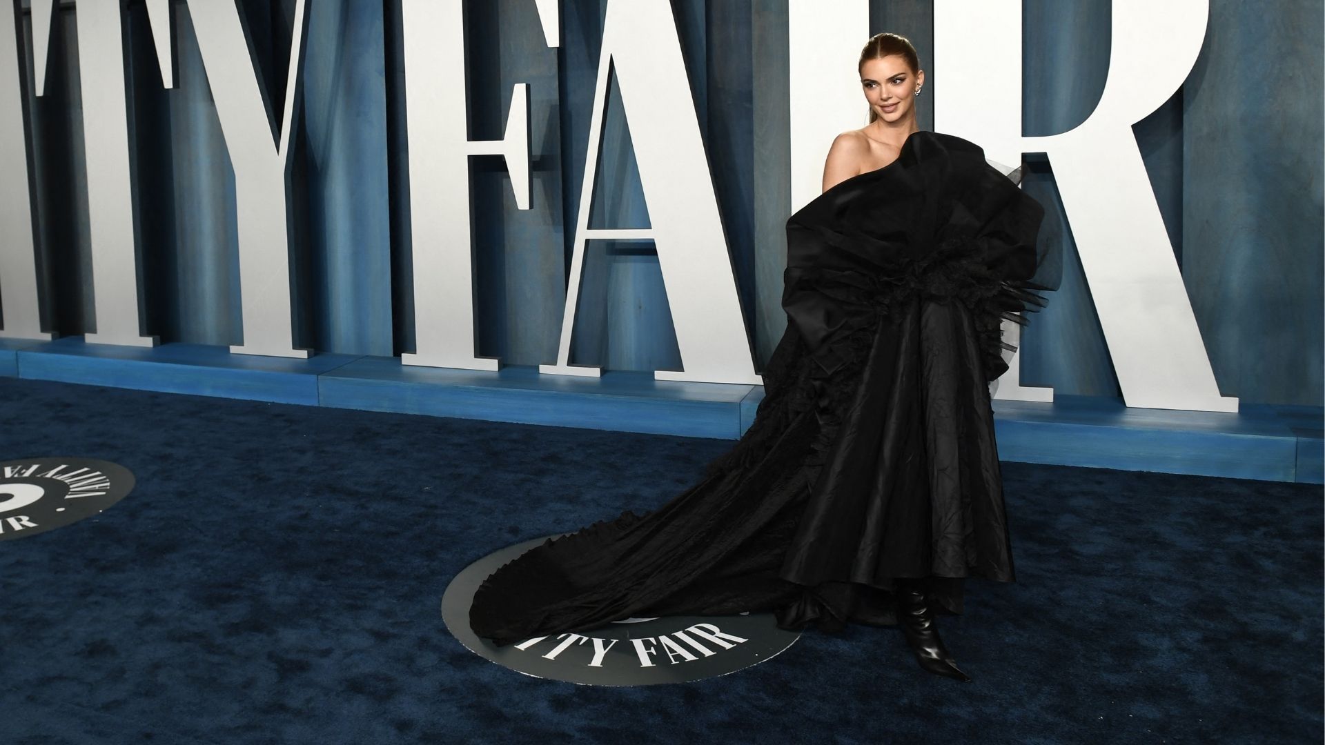'Vanity Fair' Oscar Party: Kendall Jenner 