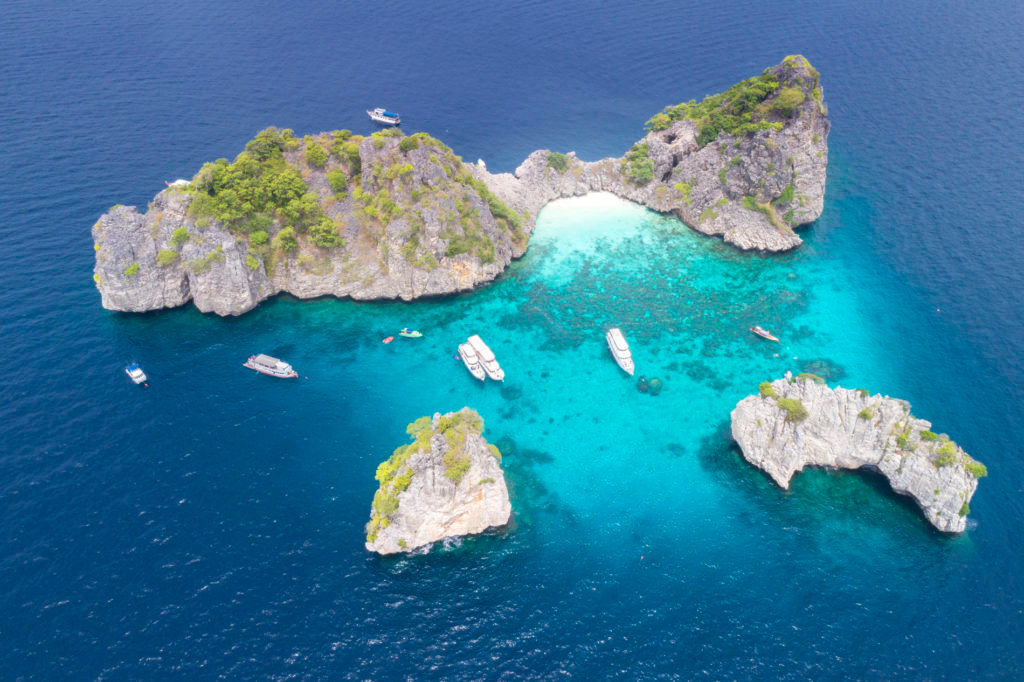 4 stunning scuba diving sites and luxury resorts in Thailand to bookmark