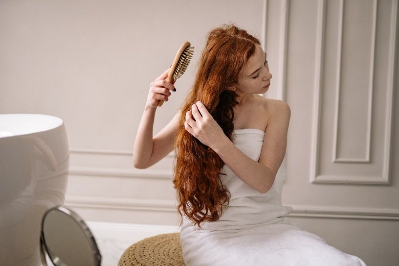 Correct steps to brush your hair