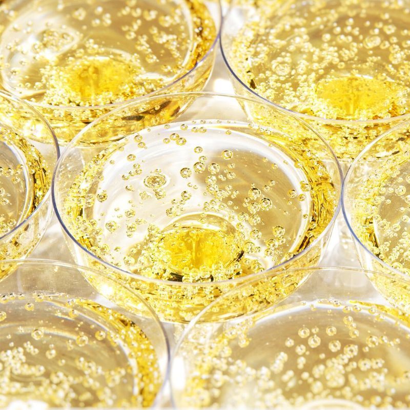 What is the actual difference between sparkling wine and champagne?