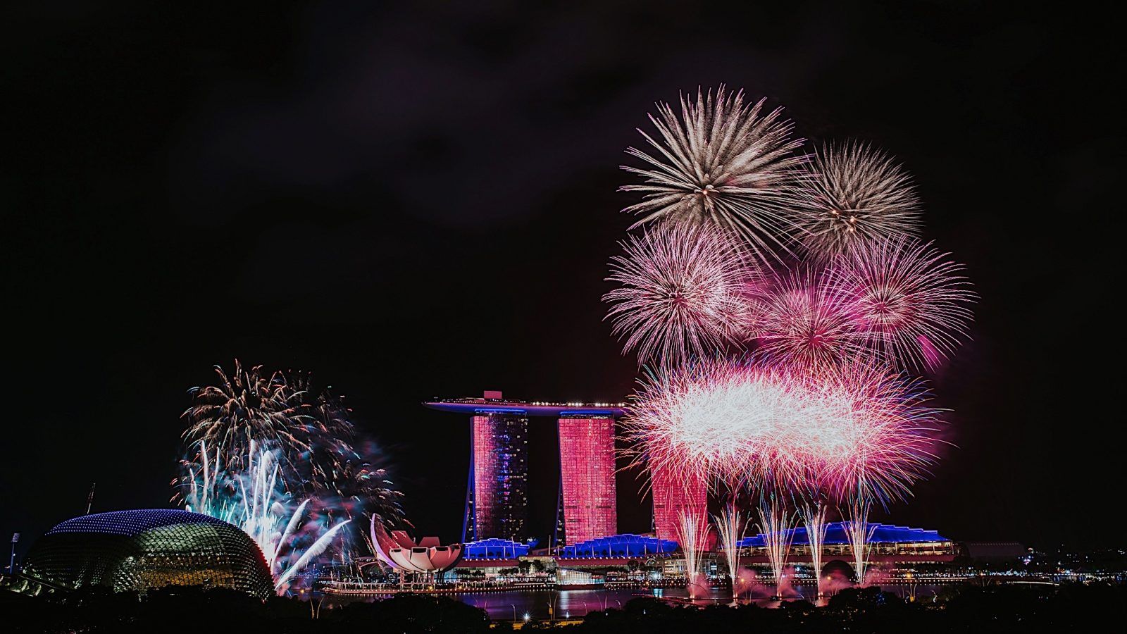 8 best bars to catch the fireworks this National Day 2022