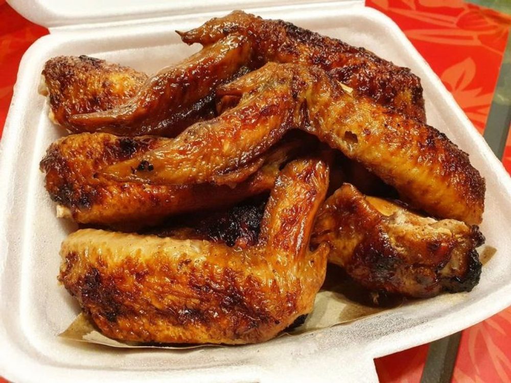 7 places in Singapore for smoky BBQ chicken wings