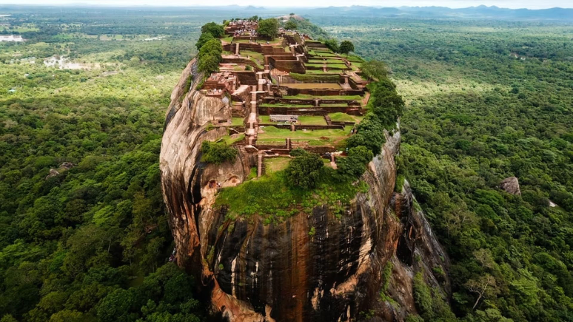 Here Are The Most Beautiful Places In Asia To Visit Right Now