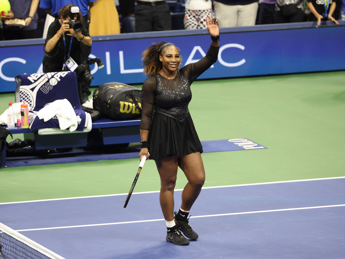 Mislukking snijder Macadam Serena Williams wears diamond-encrusted Nike outfit at US Open 2022