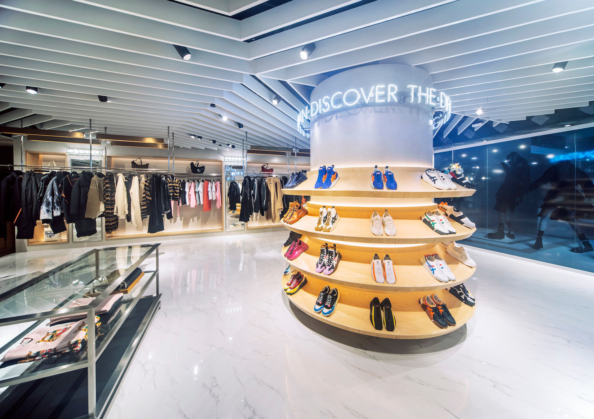 onitsuka tiger takashimaya