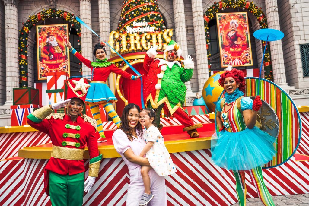 Create magical moments with Resorts World Sentosa this Christmas