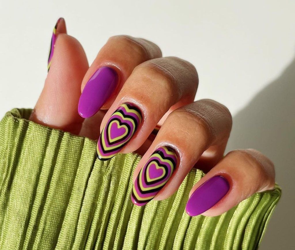10 autumnal nail art ideas to try this November 2022