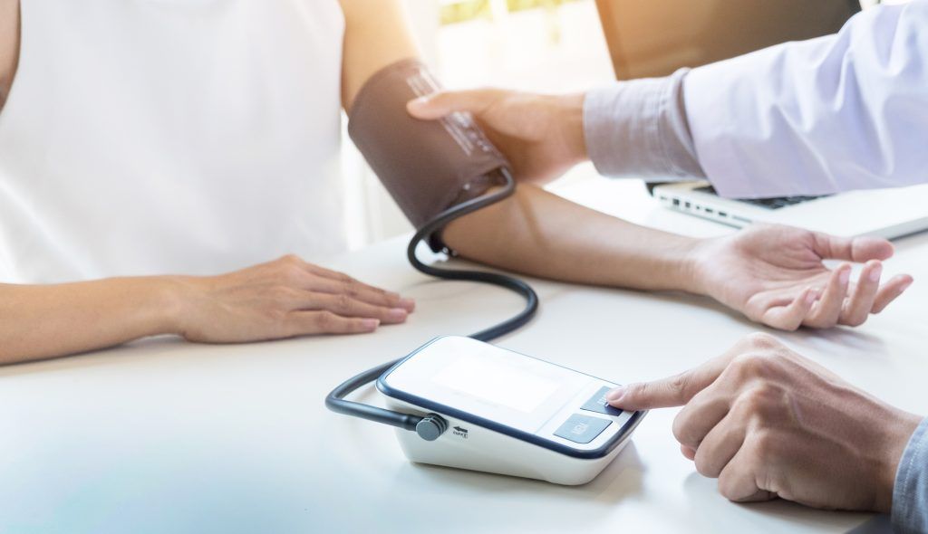 10 easy ways to lower your blood pressure easily