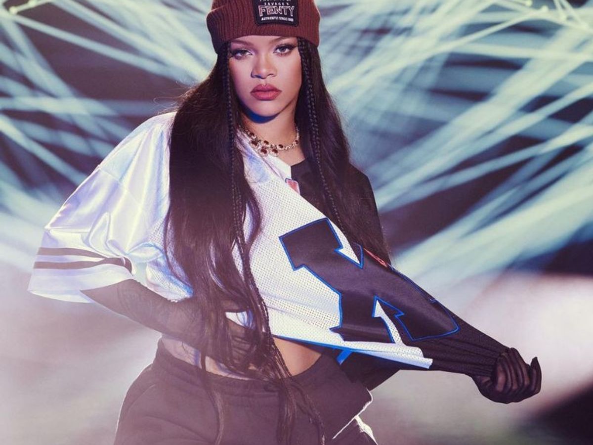 Rihanna Announces Release Date for Fenty x Puma Collection - Rihanna's  Fenty x Puma Collection Debuts Sept. 6