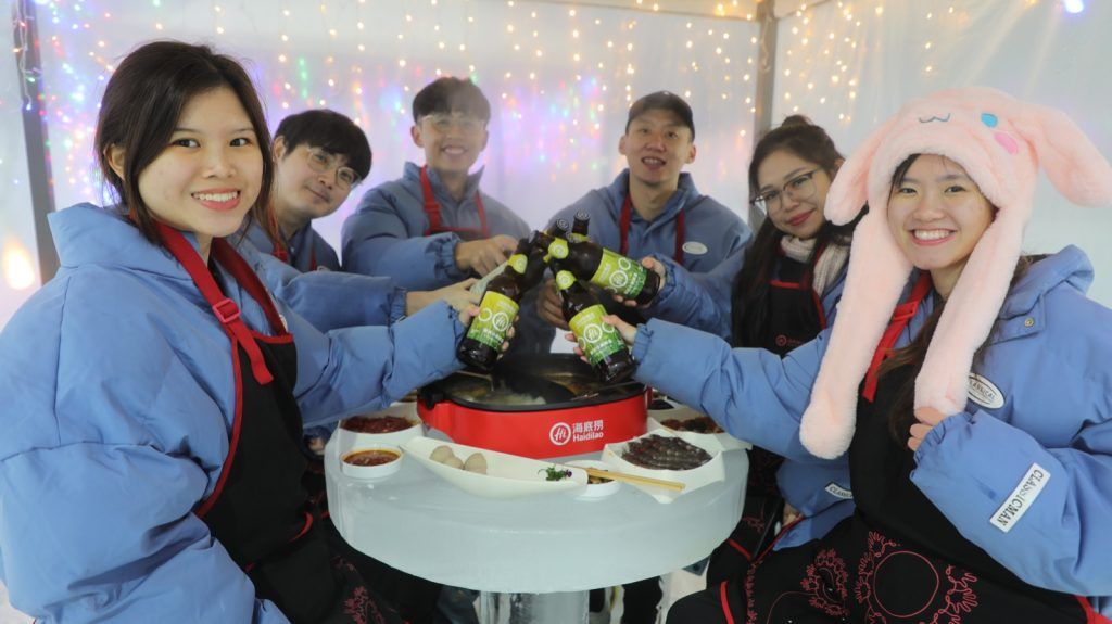 Eat hotpot in sub-zero temperatures at this Haidilao popup now until 29 Jan