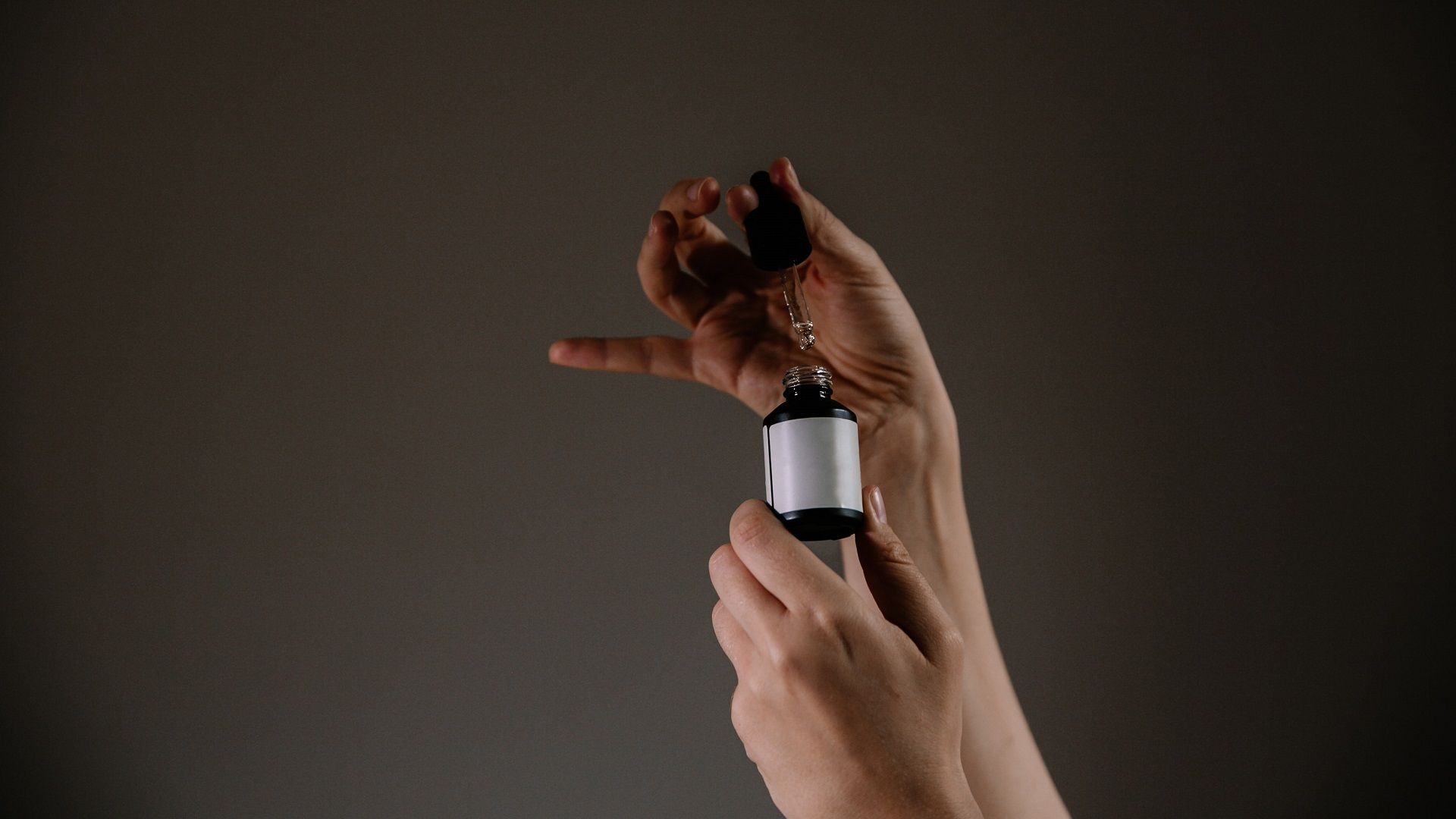 Applying essence