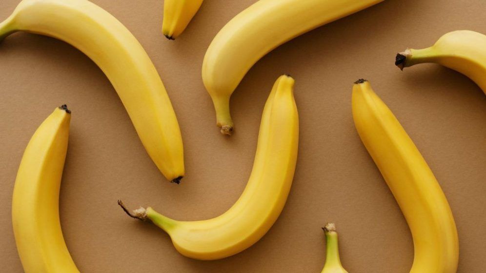 Health benefits of bananas, nutritional value, healthy recipes, and