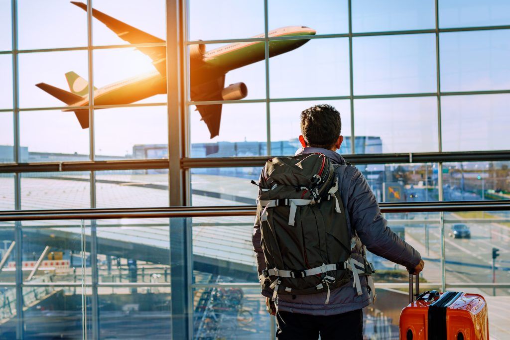 8 best frequent flyer programs to save on airplane tickets, hotels, and more