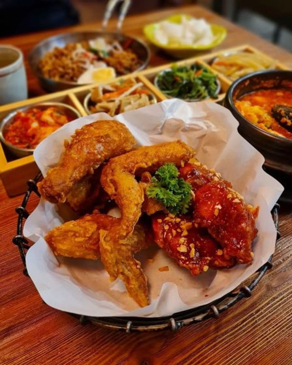 12 places in Singapore for the best crispy and juicy Korean Fried Chicken