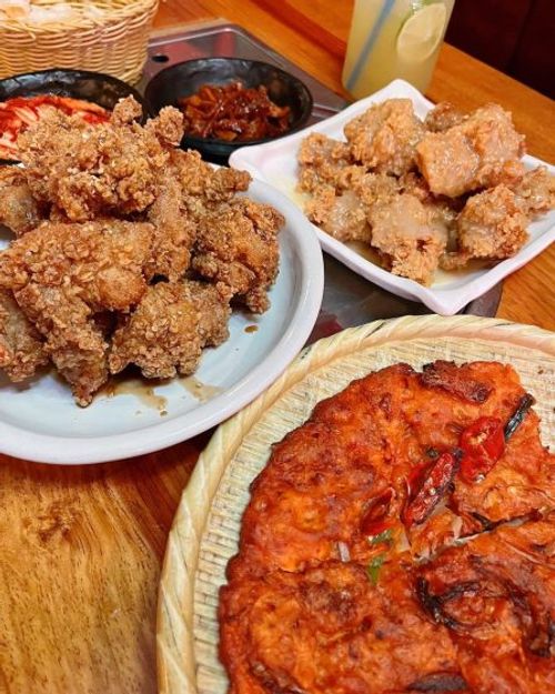 12 places in Singapore for the best crispy and juicy Korean Fried Chicken