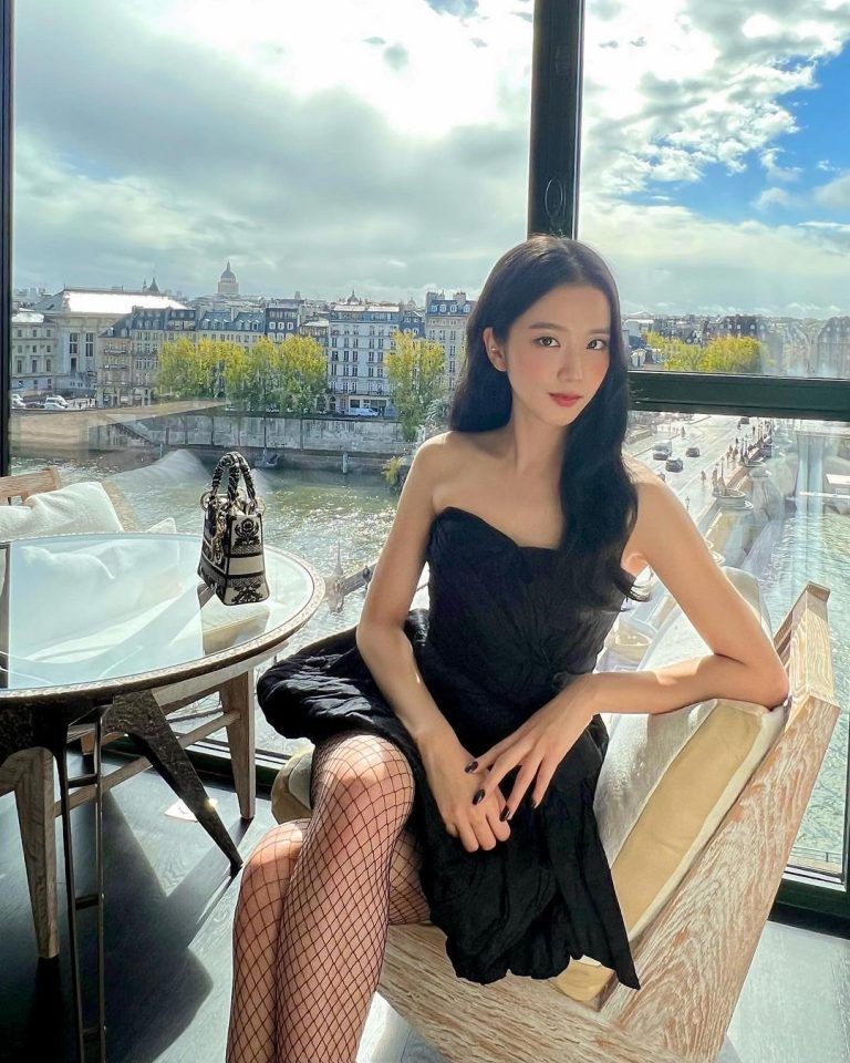 BLACKPINK Jisoo shares her skincare routine for crystal clear skin