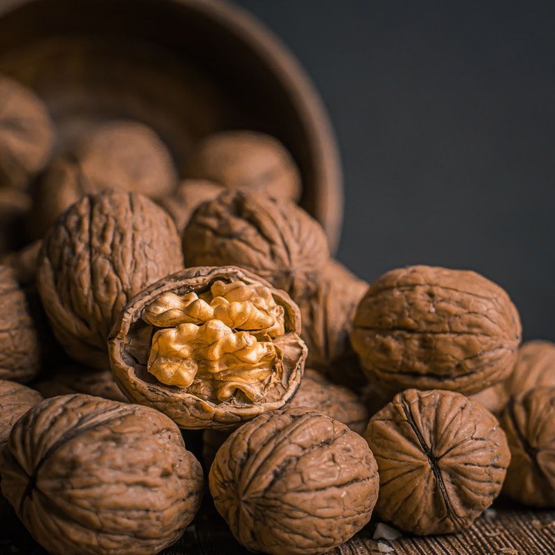 5 of the best walnut scrubs for soft and smooth skin