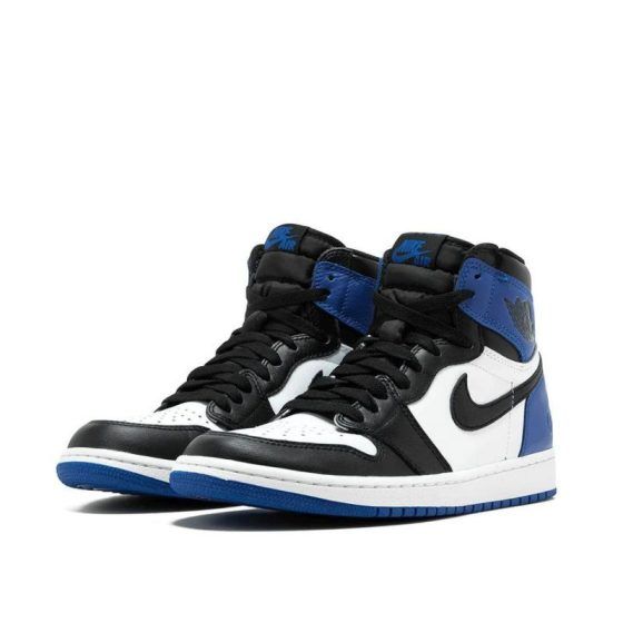 Nike air jordan 1 retro high og unc toe university blue blac, first look  at the fragment design x air jordan 1 black toe sample