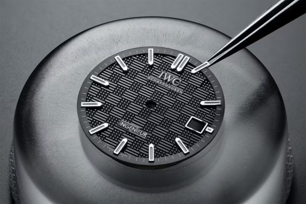 IWC Ingenieur 40 timepiece gerald genta dial details
