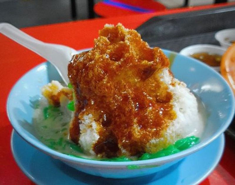 Where to find the best old school western food stalls in Singapore