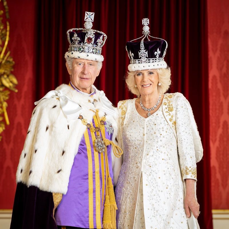The official portraits of King Charles III and Queen Camilla have been released