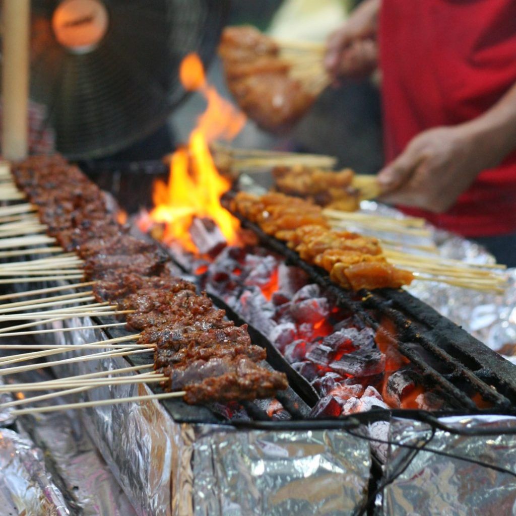 10 best hawker stalls at Lau Pa Sat for delicious local food